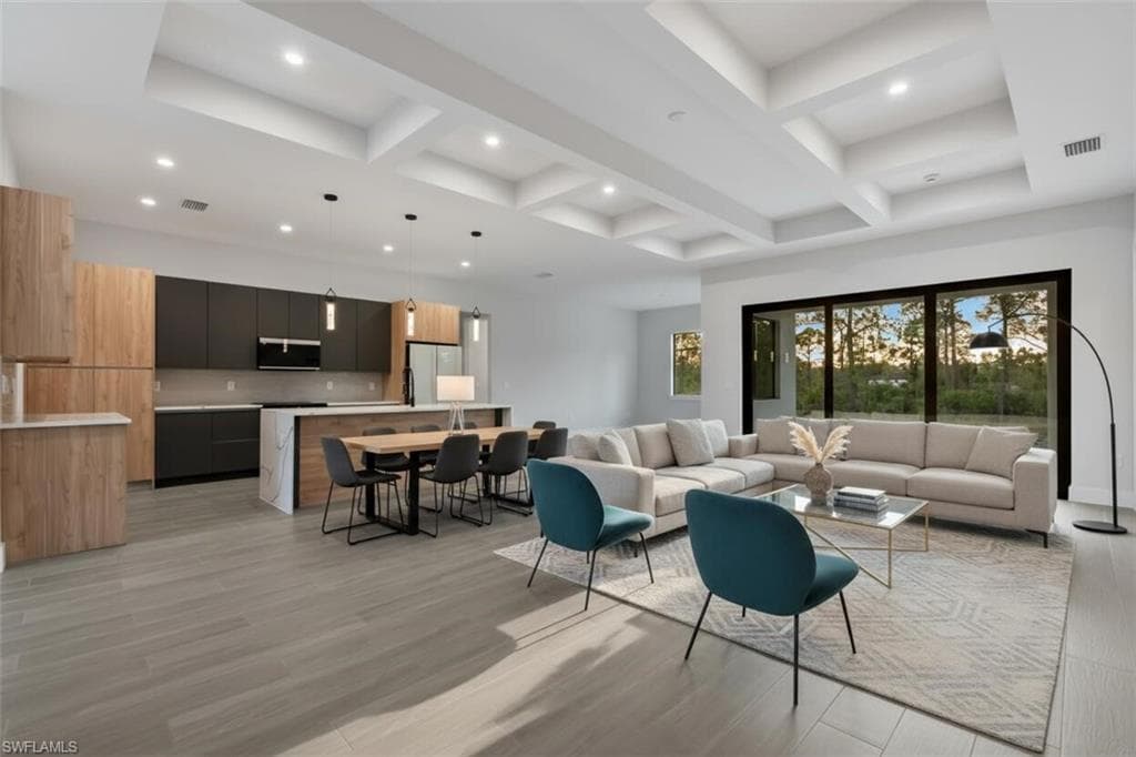 3168 56th AVE NE-2