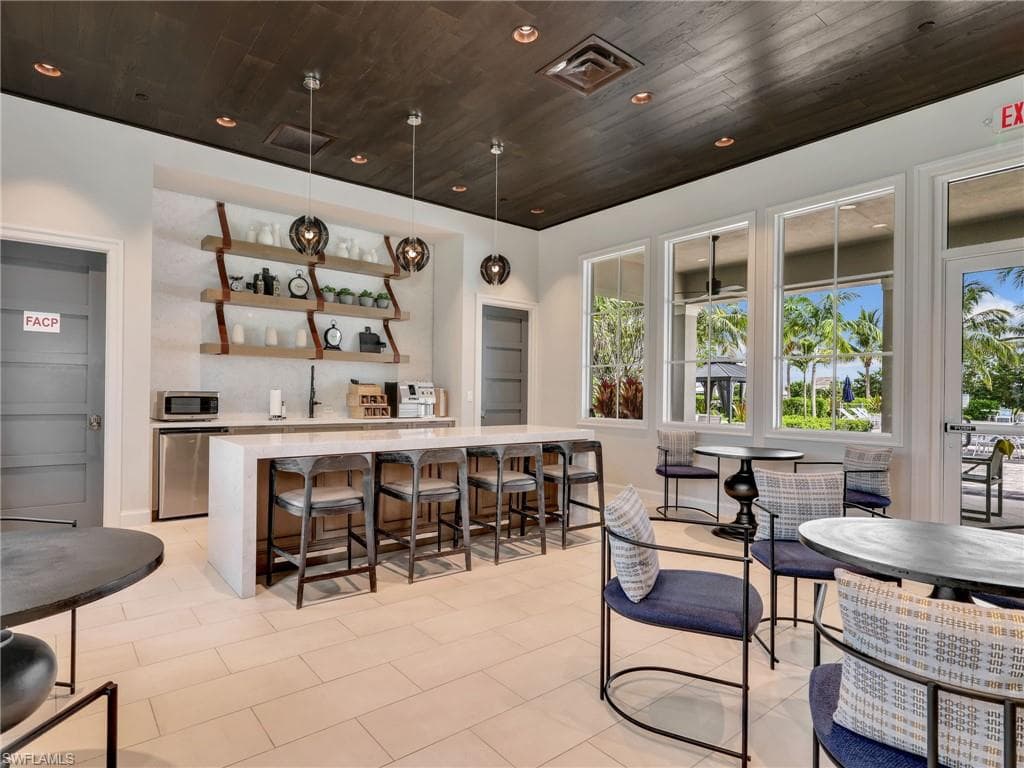 9257 Cayman DR-45