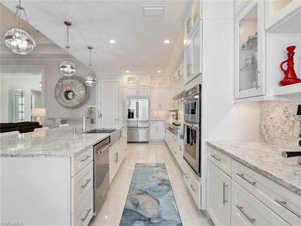 9257 Cayman DR-4