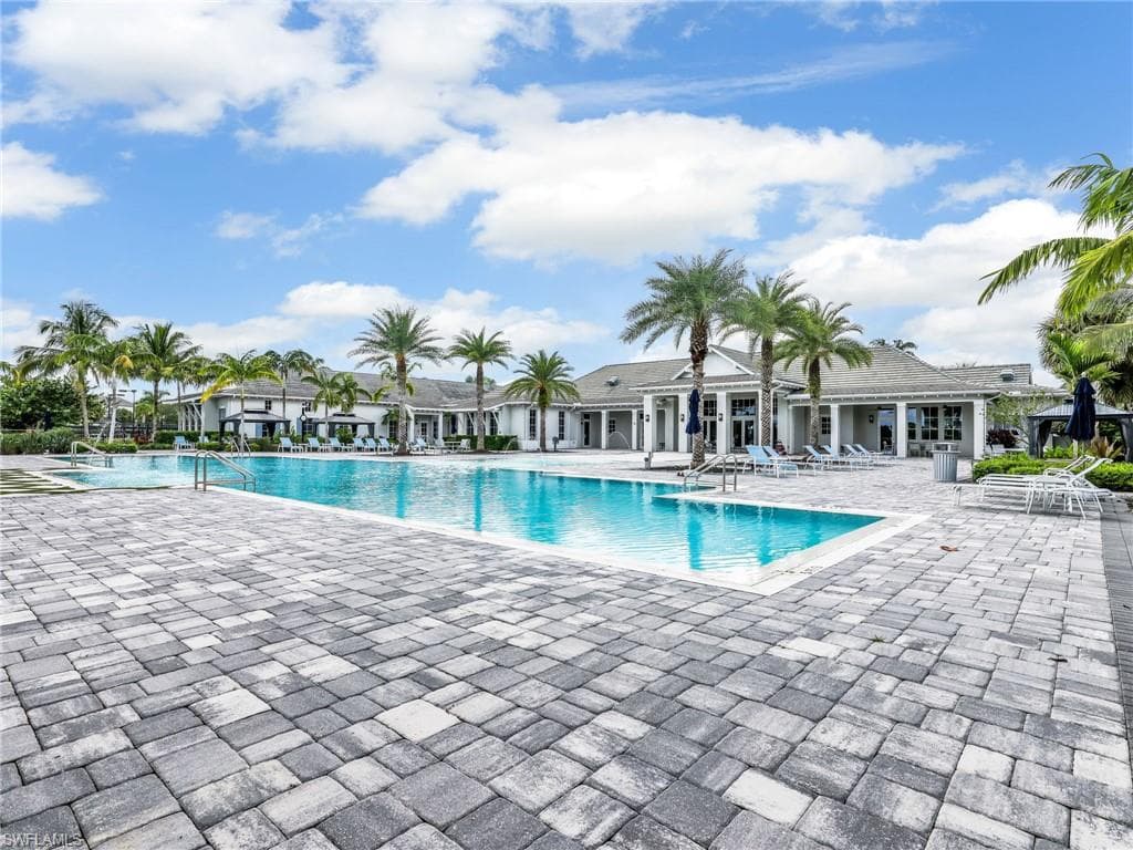 9257 Cayman DR-48
