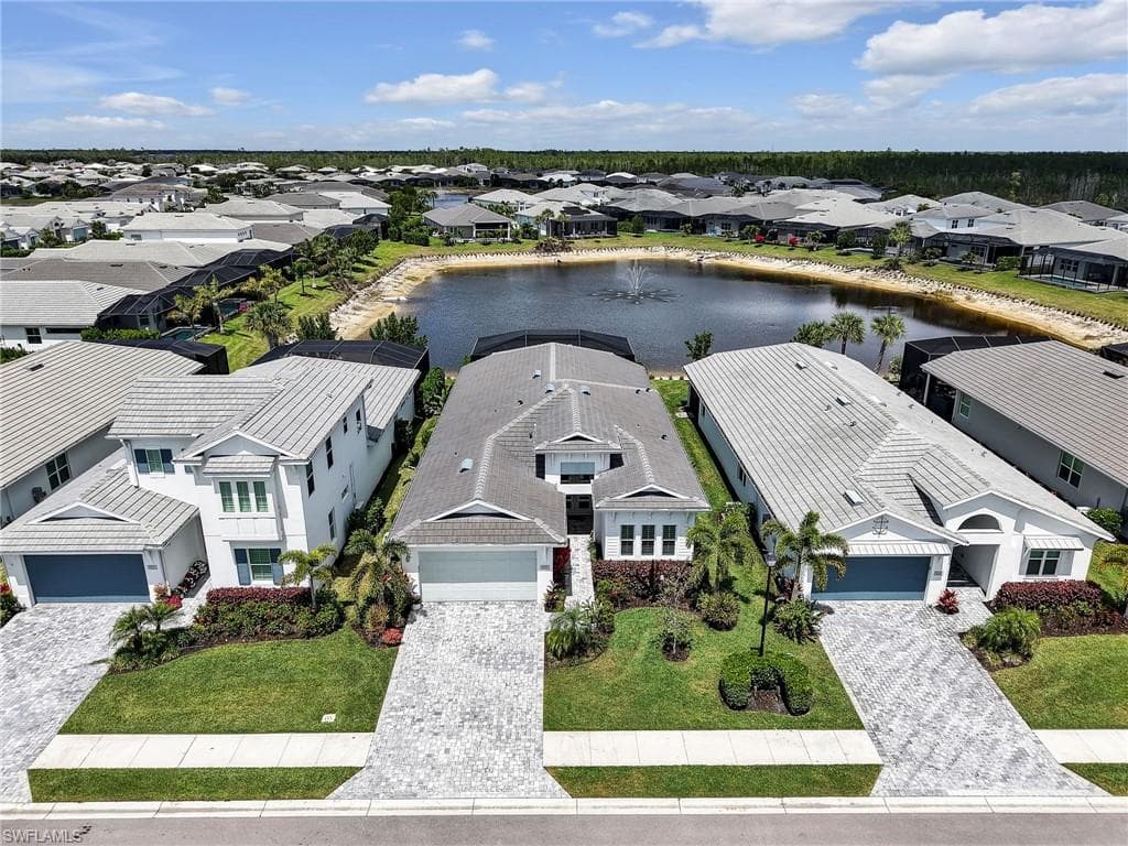 9257 Cayman DR-39