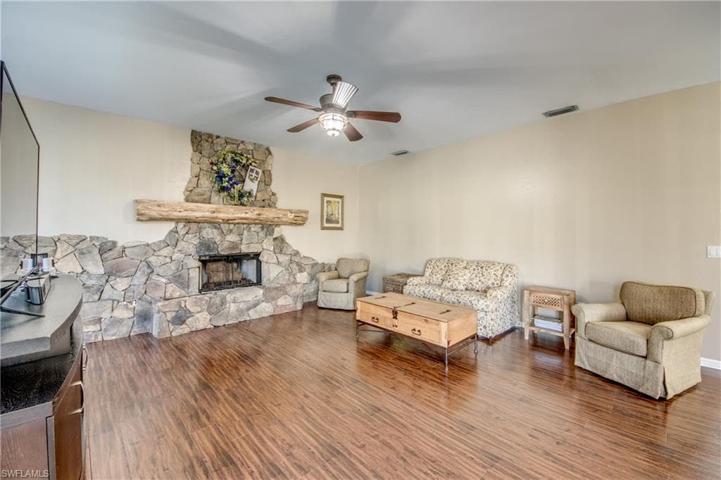 17090 Silver Panther LN-7