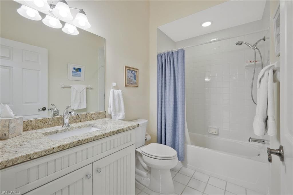1036 Egrets Walk CIR 201-17