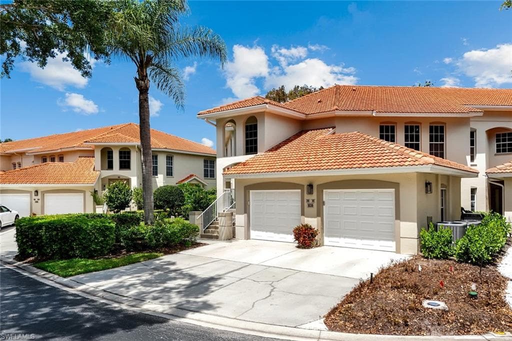 1036 Egrets Walk CIR 201-25