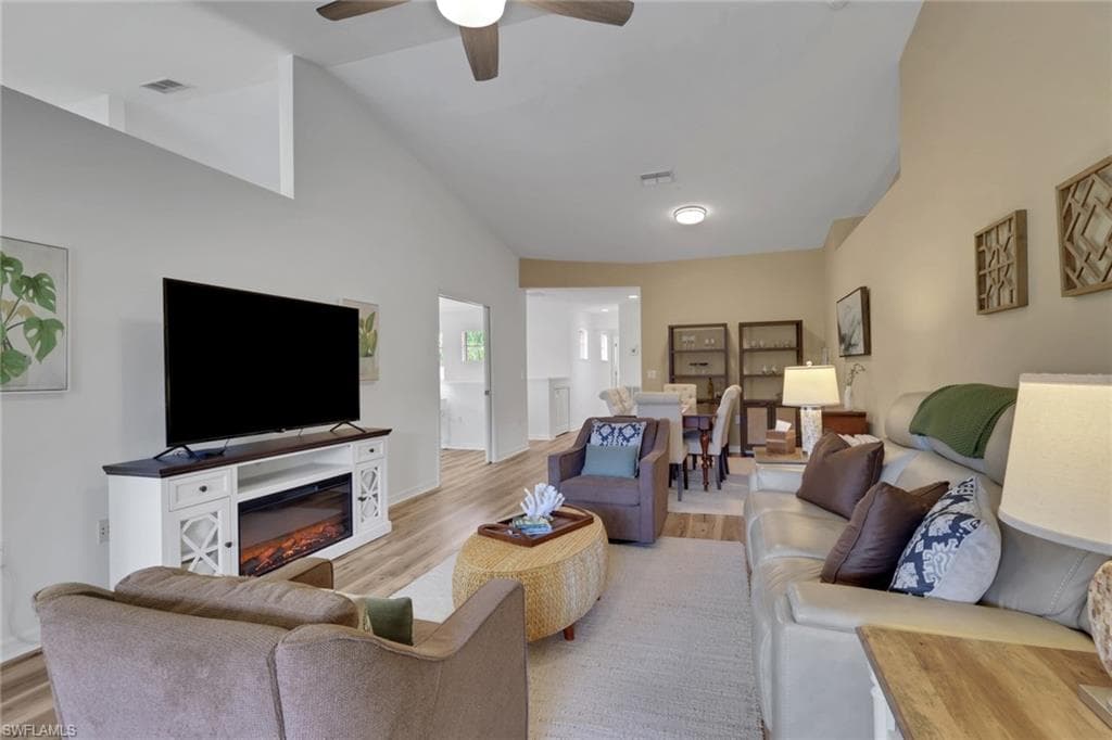 20300 Calice CT 1104-5