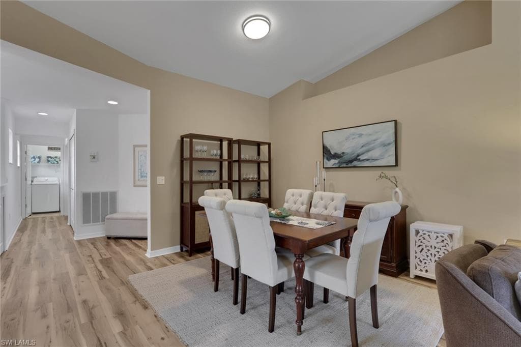 20300 Calice CT 1104-4