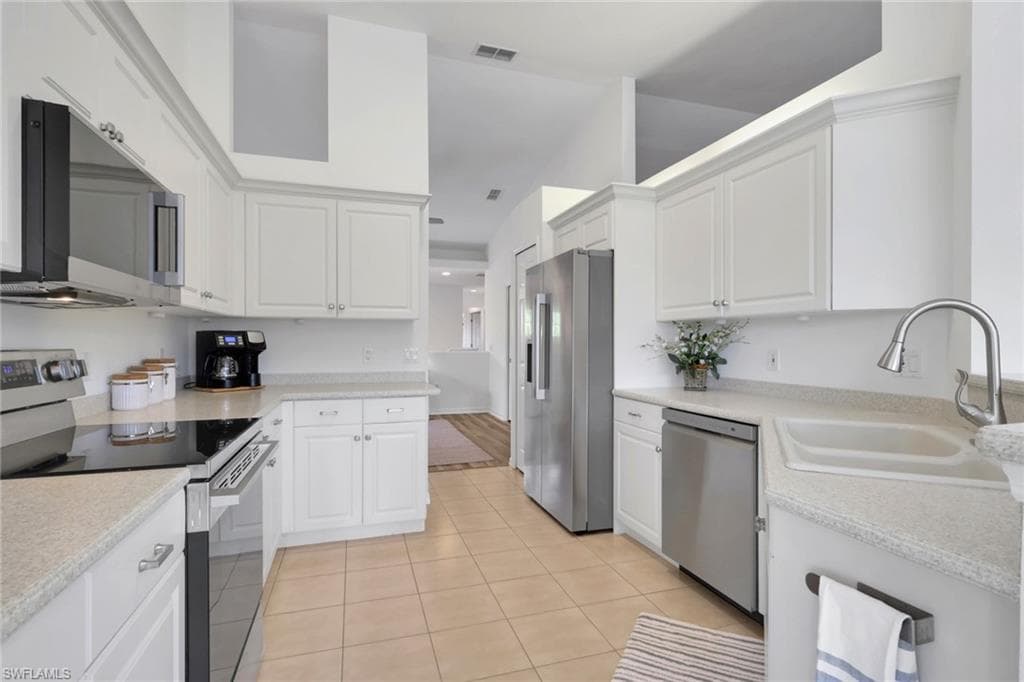 20300 Calice CT 1104-10