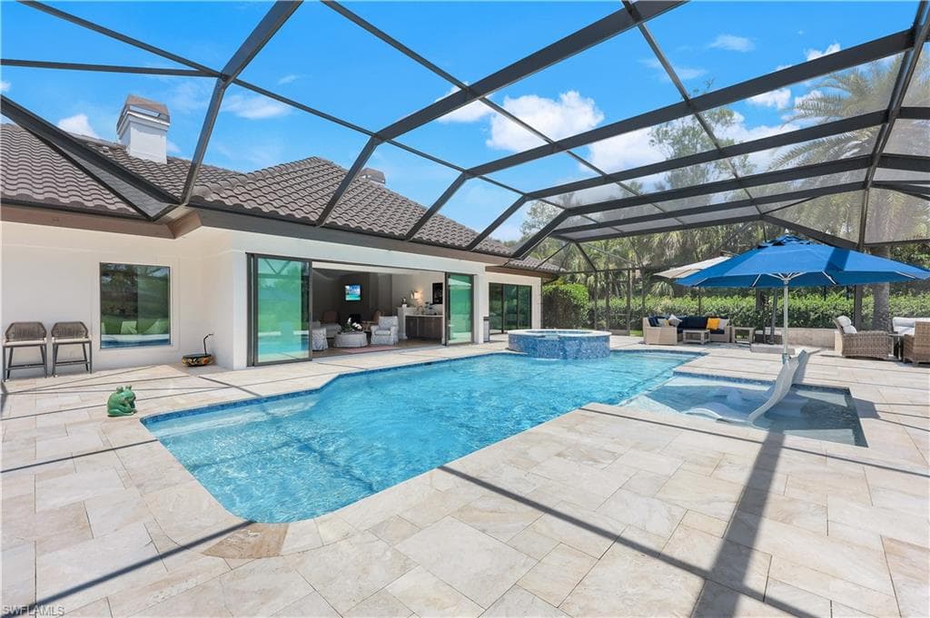 4701 Oak Leaf DR-31