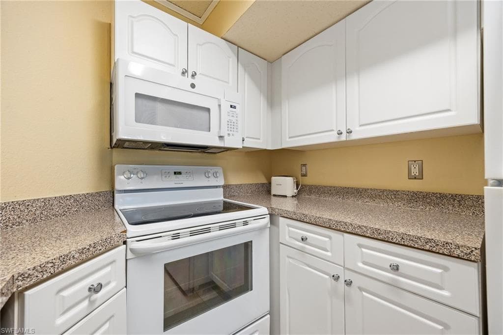 12550 Equestrian CIR 602-12