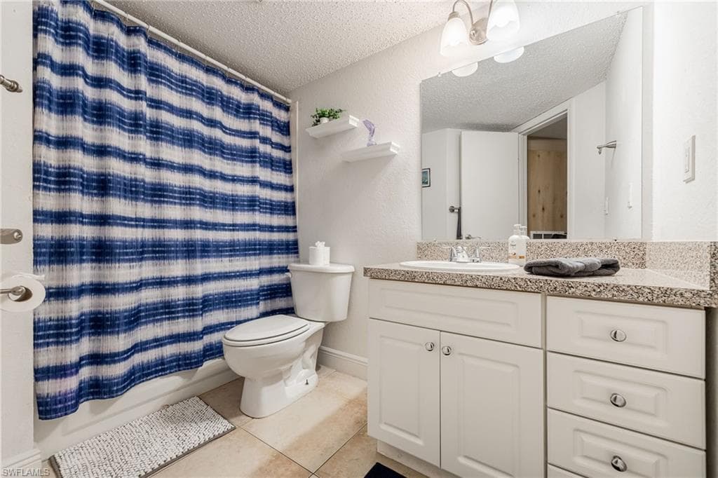 12550 Equestrian CIR 602-21