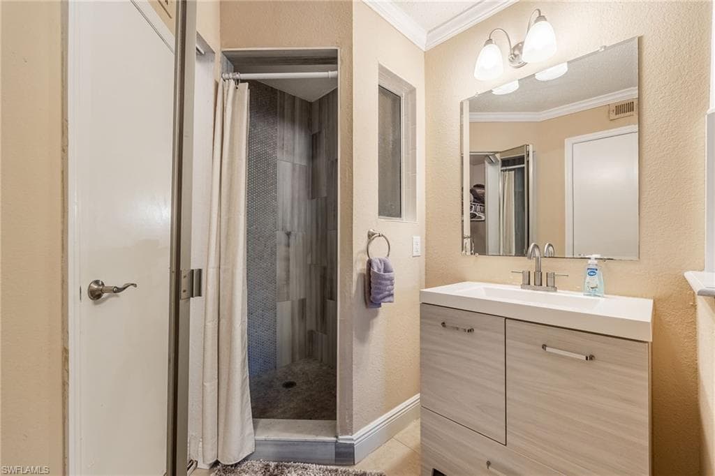 12550 Equestrian CIR 602-17