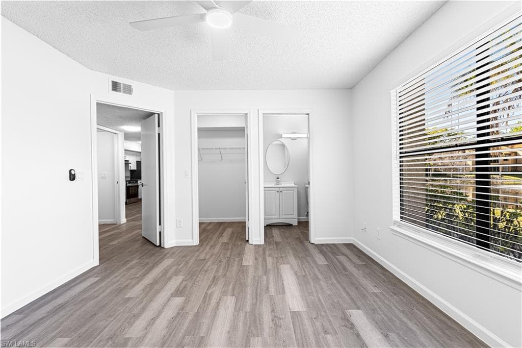 2094 Arbour Walk CIR 3018-14