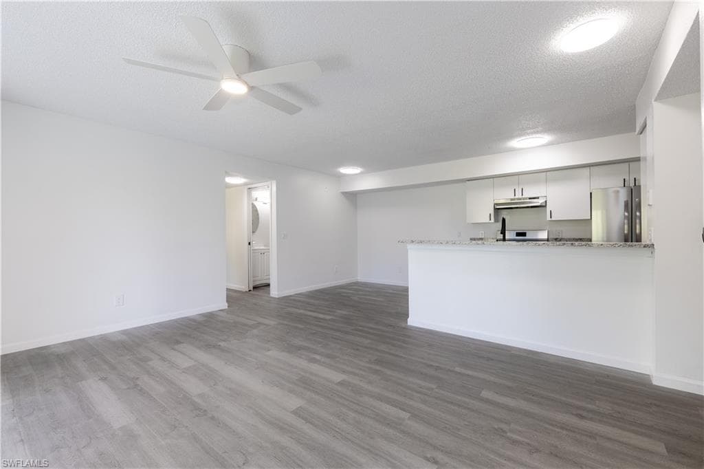 2094 Arbour Walk CIR 3018-7