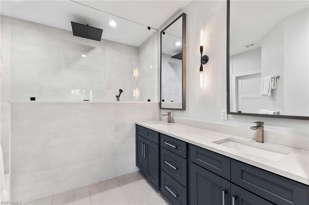 5080 Yacht Harbor CIR 101-14
