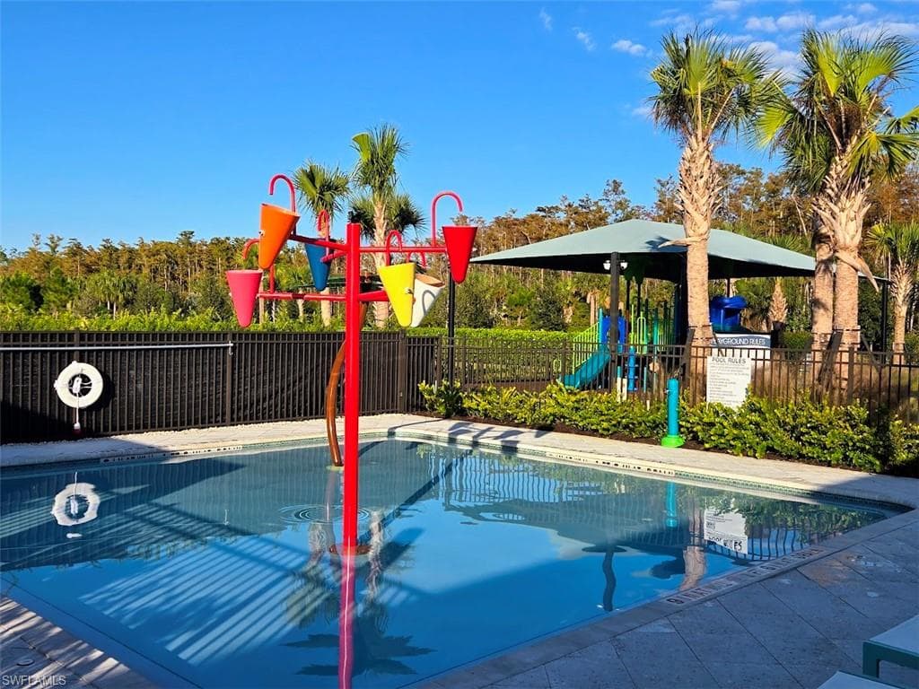 20176 Camellia Crosse LN-45