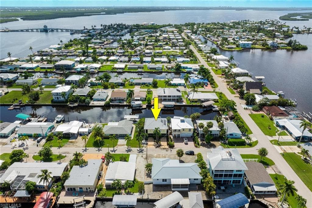 2761 Geary ST-29
