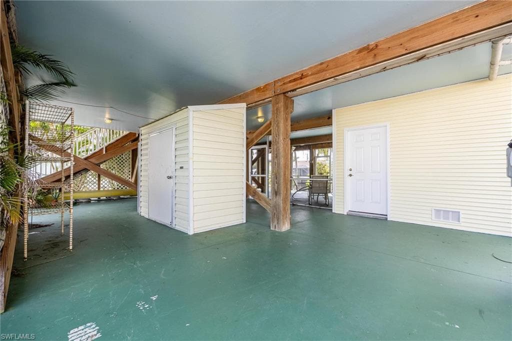 2761 Geary ST-28