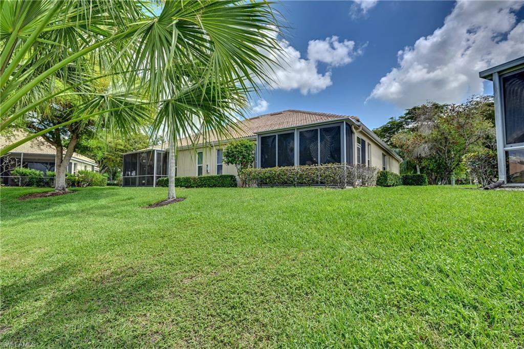 8786 E BAY CIR-28