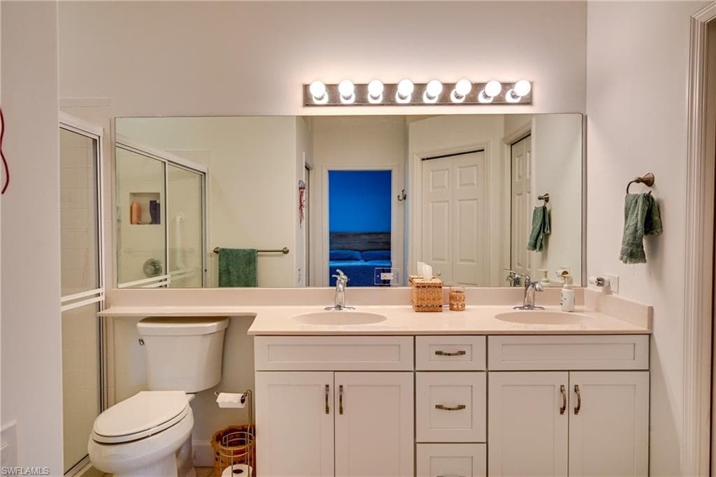 8786 E BAY CIR-24