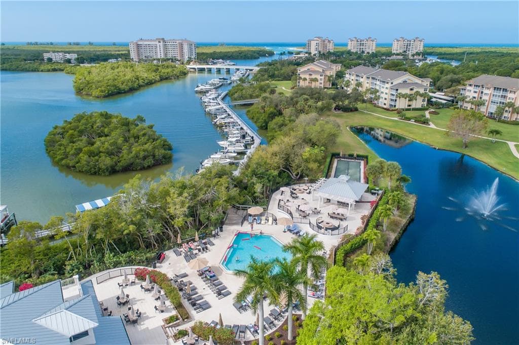 425 Cove Tower DR 504-31