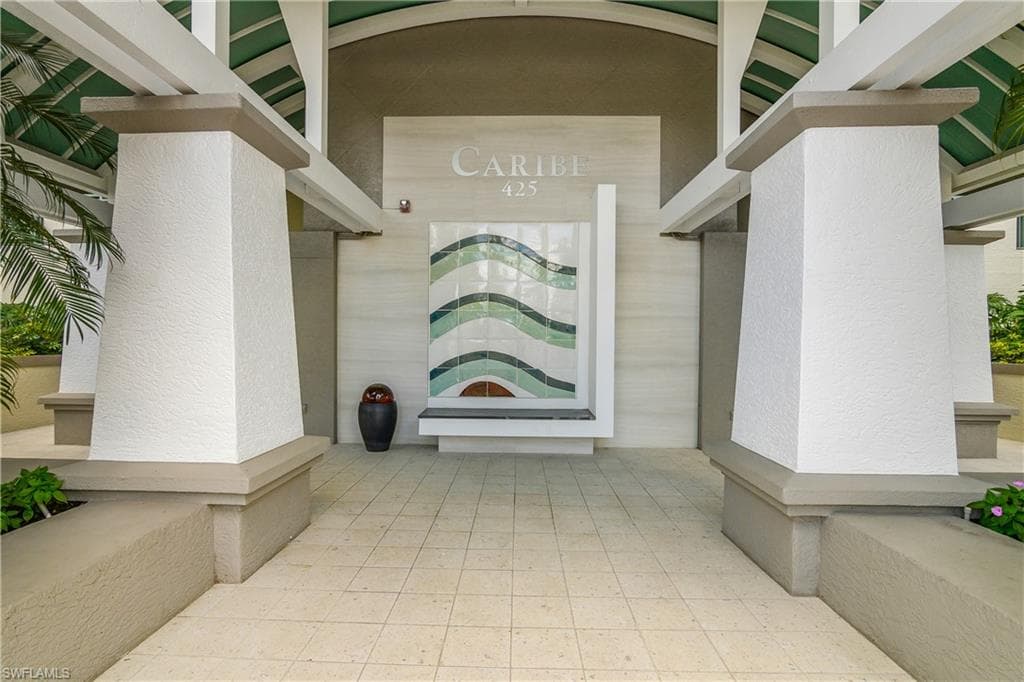 425 Cove Tower DR 504-29