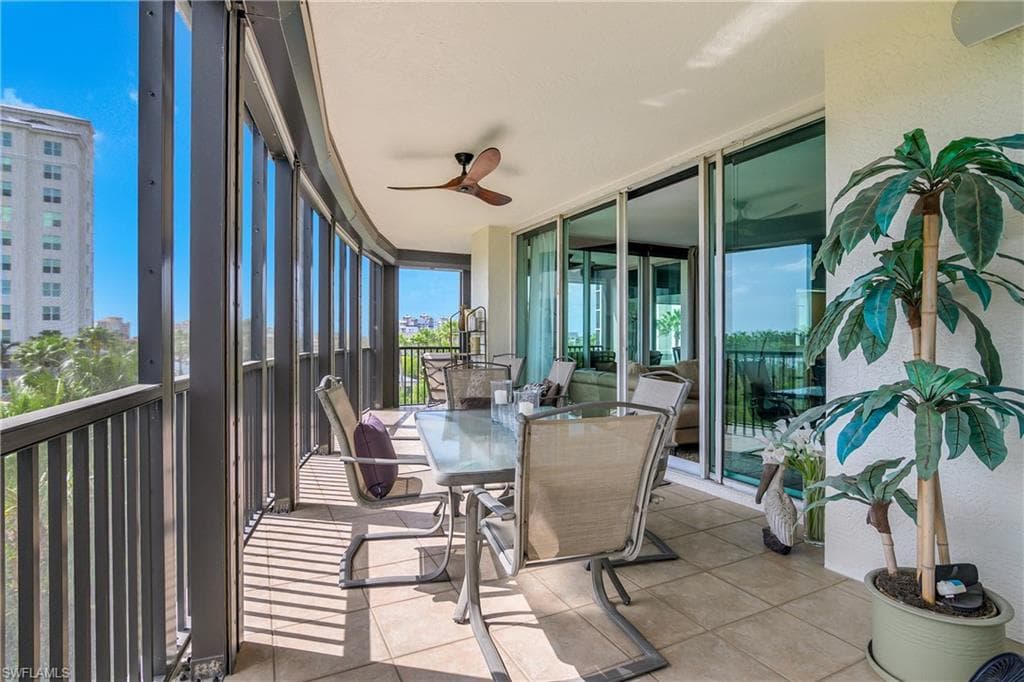 425 Cove Tower DR 504-9
