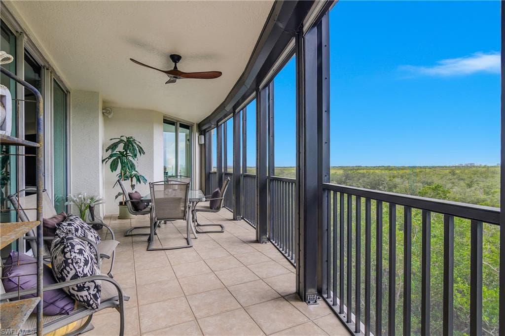425 Cove Tower DR 504-10