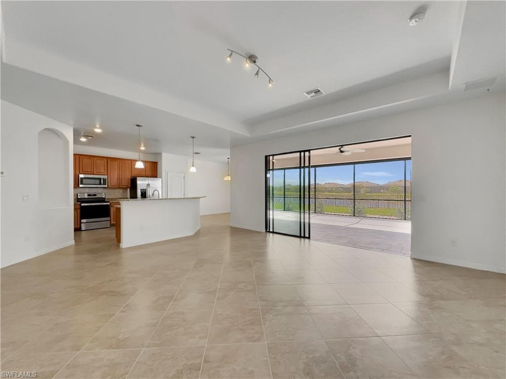 14354 Mindello DR-3