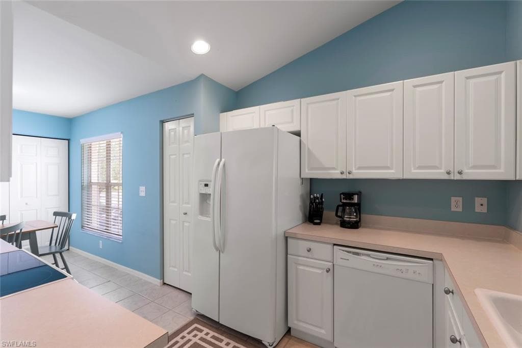4970 Deerfield WAY F202-17