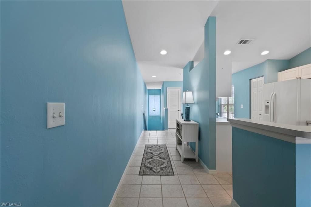 4970 Deerfield WAY F202-19