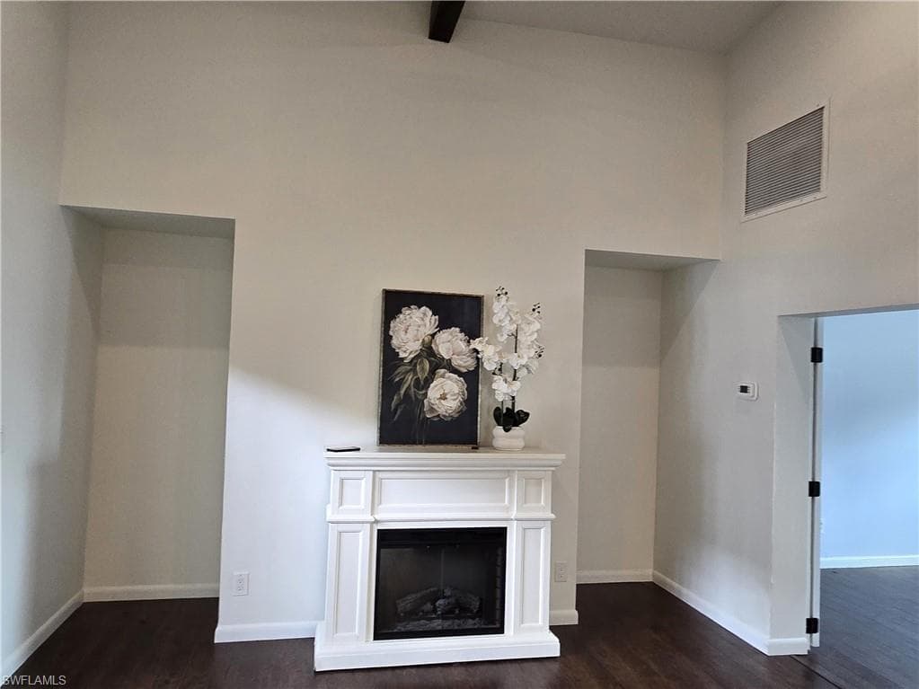 8512 Chatham ST-5