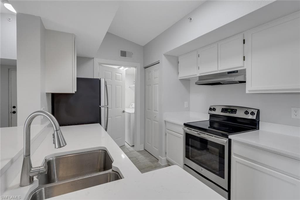 4625 Saint Croix LN 1136-6