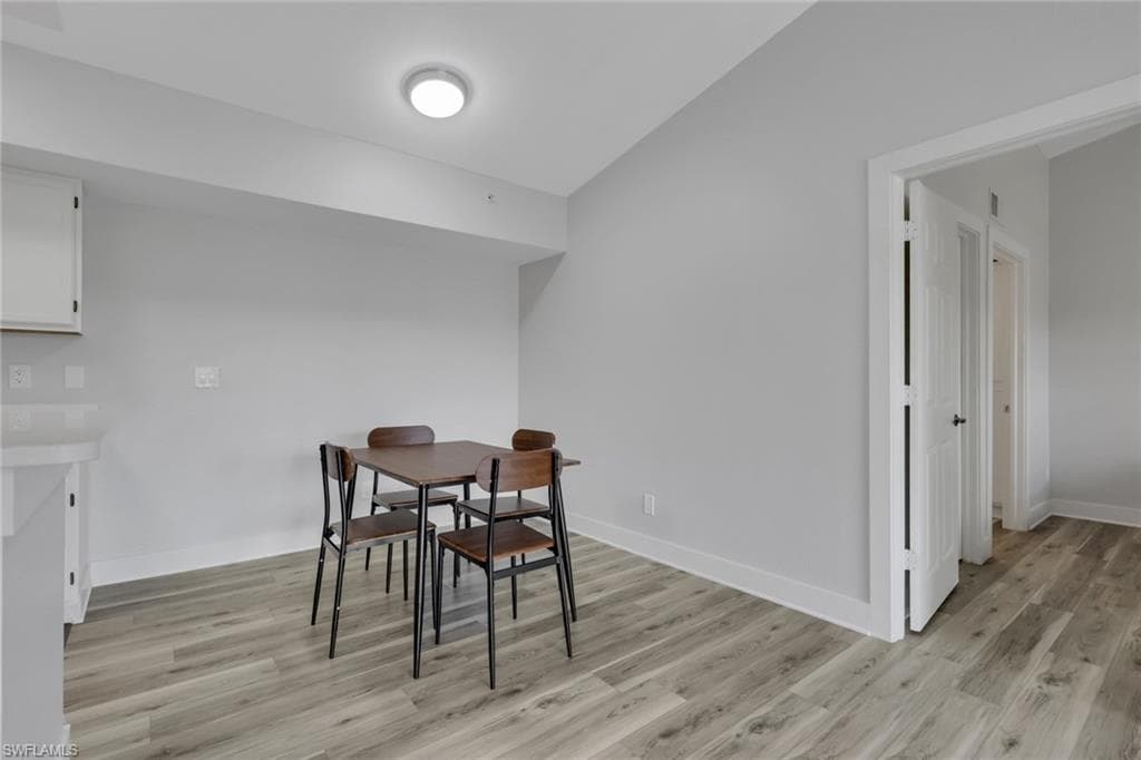 4625 Saint Croix LN 1136-3