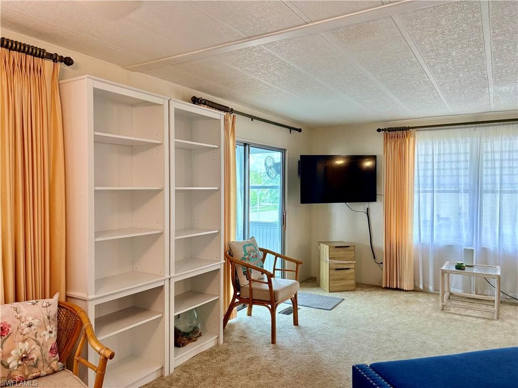 2787 Breezewood DR-13