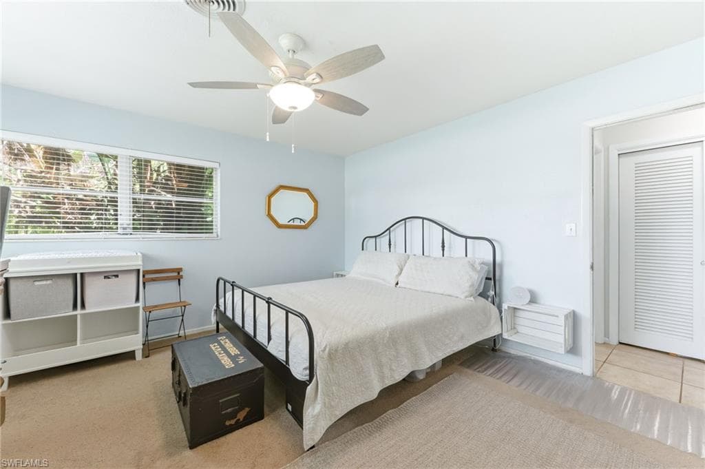 1511 Alcazar AVE-26
