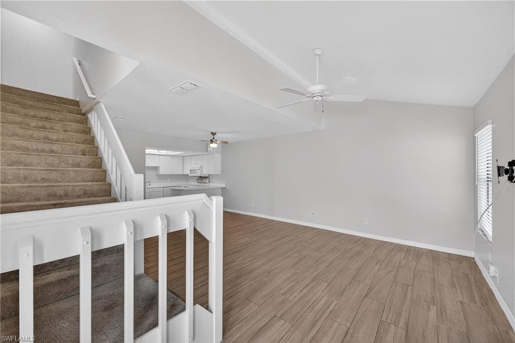 8421 N Haven LN B-8