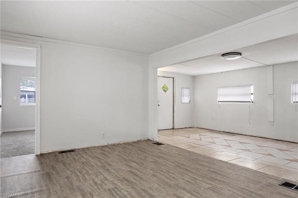 11111 Ballweg LN-10