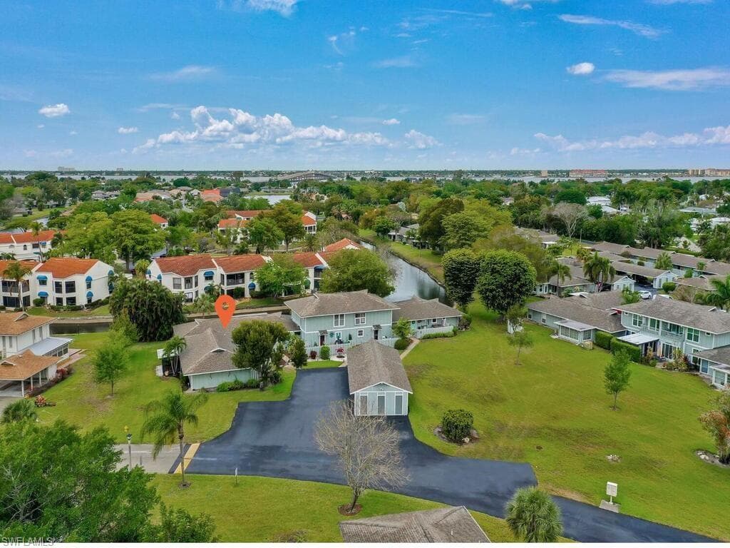 4263 Island CIR D-45