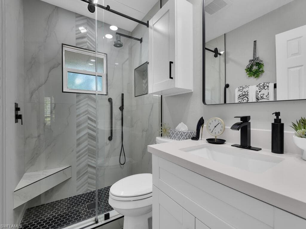 4263 Island CIR D-23