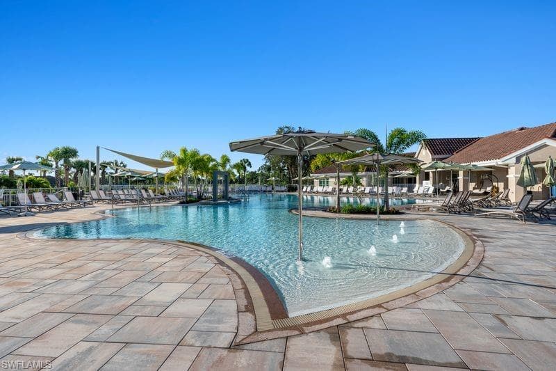 8253 Parkstone PL 106-23