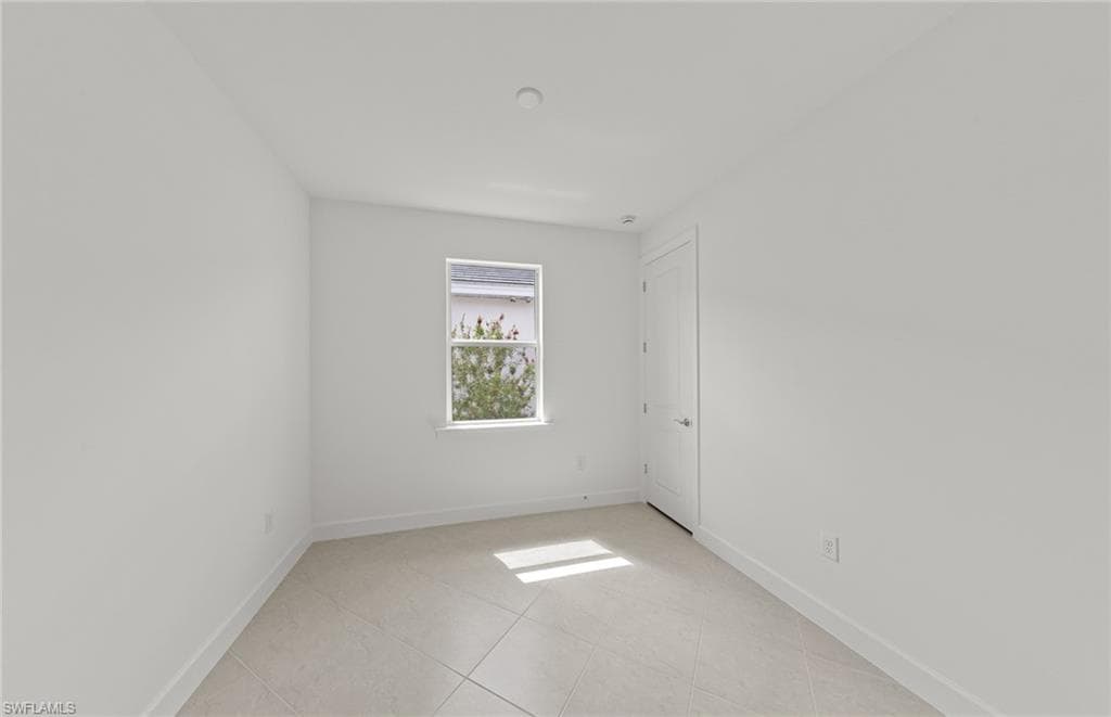 7144 Chapel Creek LN-22