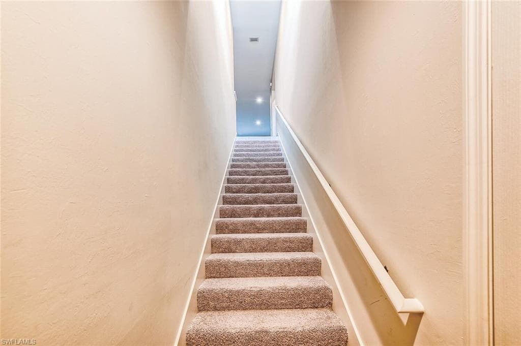 6954 Avalon CIR 707-11