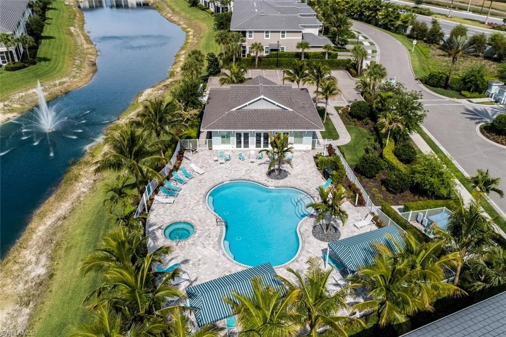 6954 Avalon CIR 707-21