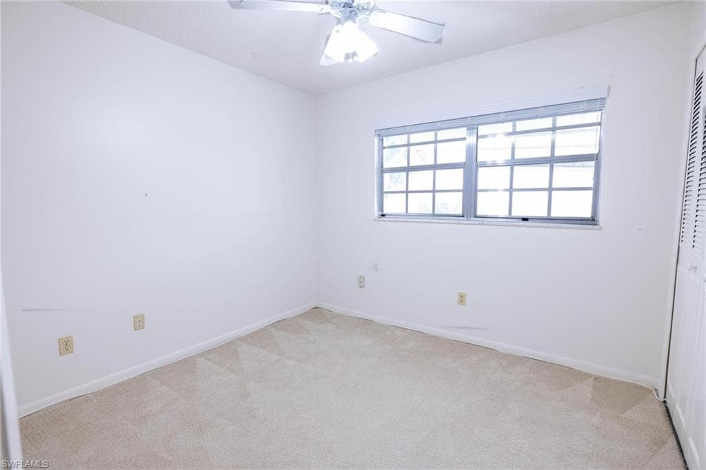 1390 Myerlee Country Club BLVD-5