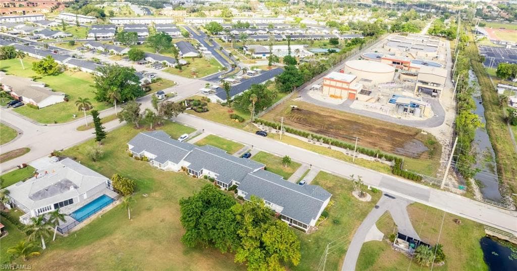 1390 Myerlee Country Club BLVD-29
