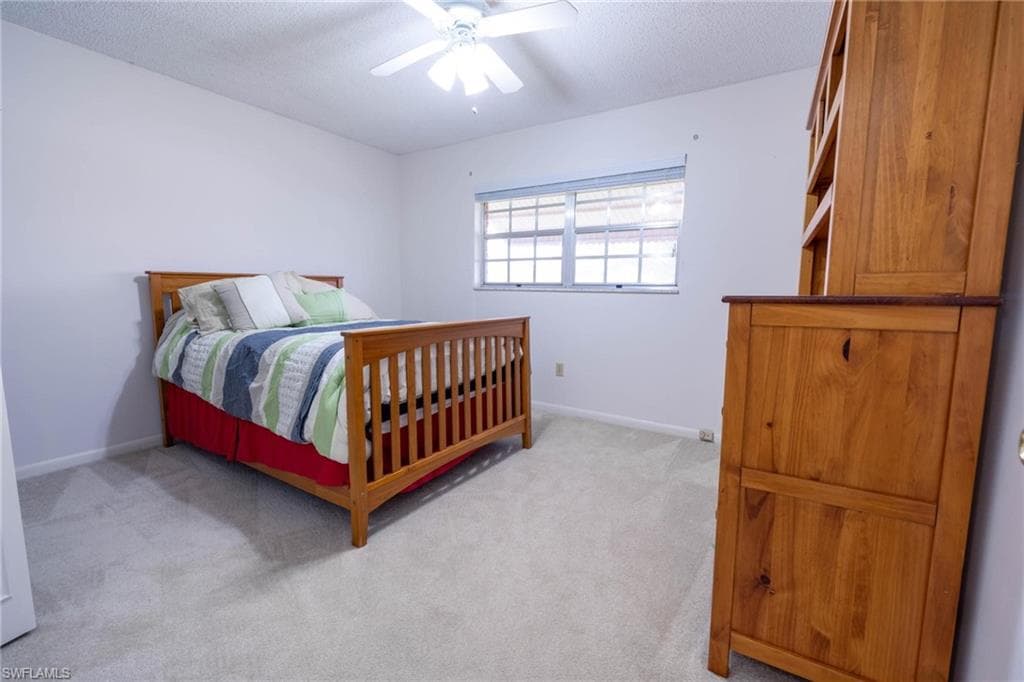 1390 Myerlee Country Club BLVD-14