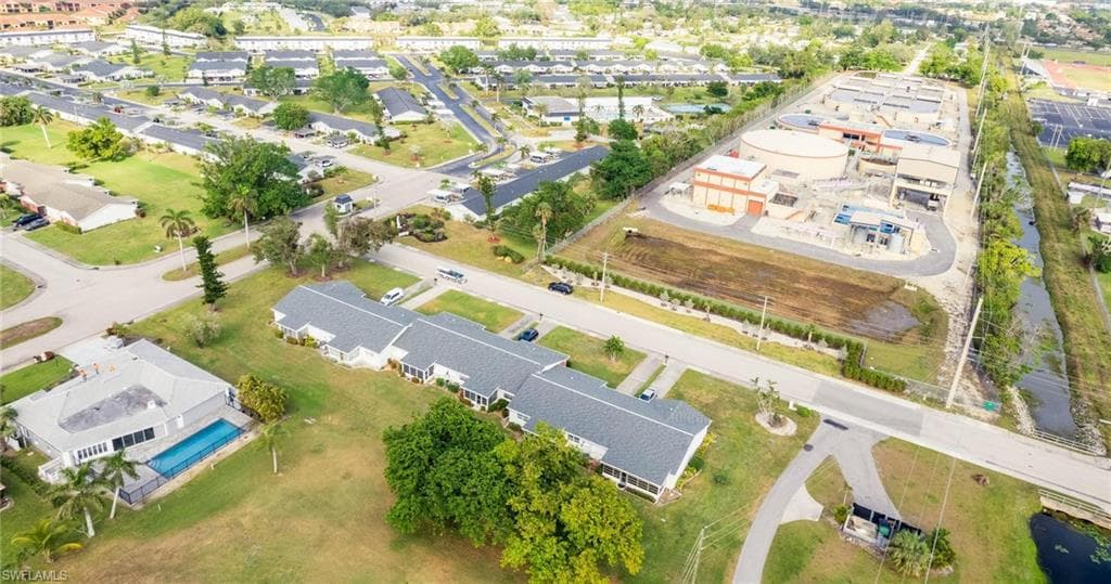 1390 Myerlee Country Club BLVD-30