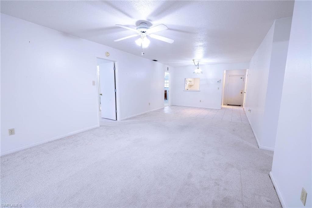 1390 Myerlee Country Club BLVD-7
