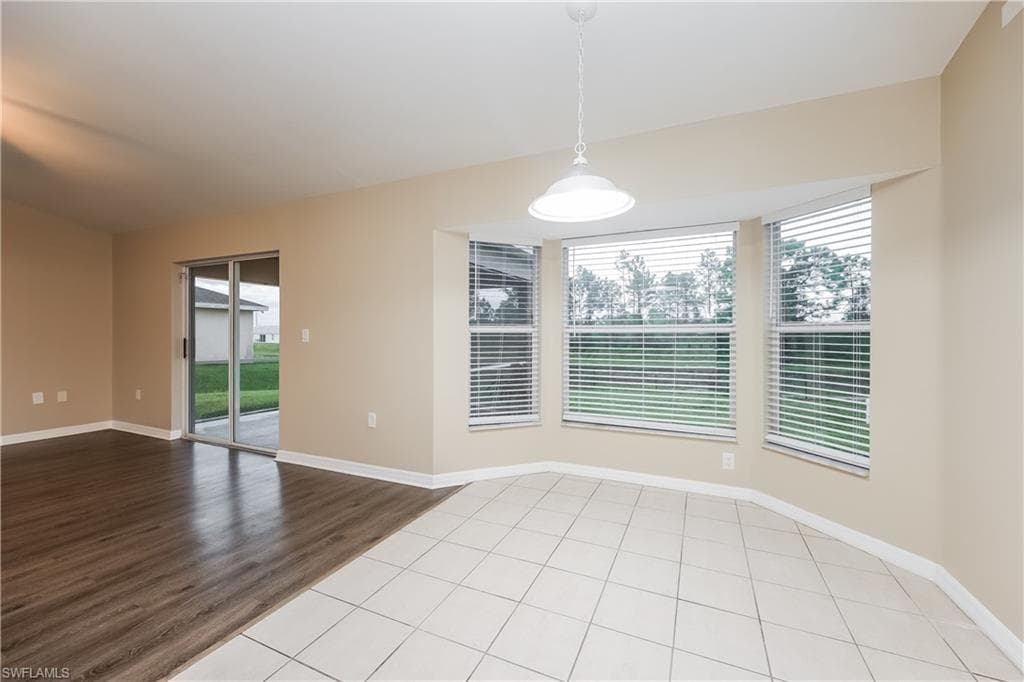 2705 Villa AVE S-5