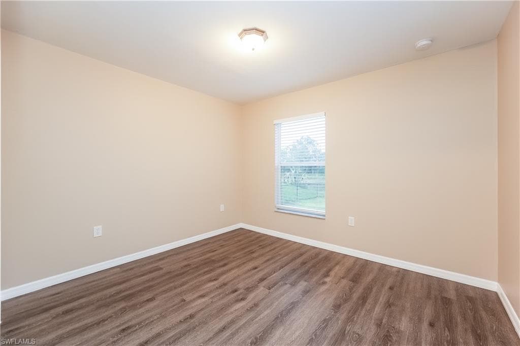 2705 Villa AVE S-12